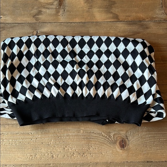 Philosophy Black and White Diamond Pattern Blouse - Picture 4 of 5